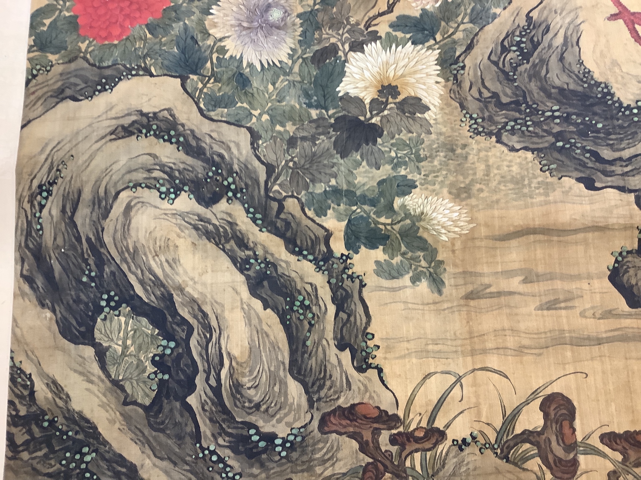 A Chinese scroll painting of birds amid rockwork and chrysanthemums, 19th/20th century Image 165 cm X 81.5 cm